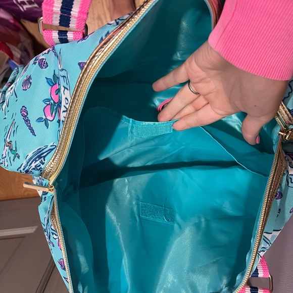 Lilly Pulitzer Weekender Bag - Picture 5 of 6